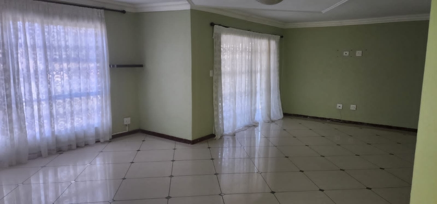 3 Bedroom Property for Sale in Kanyamazane Mpumalanga