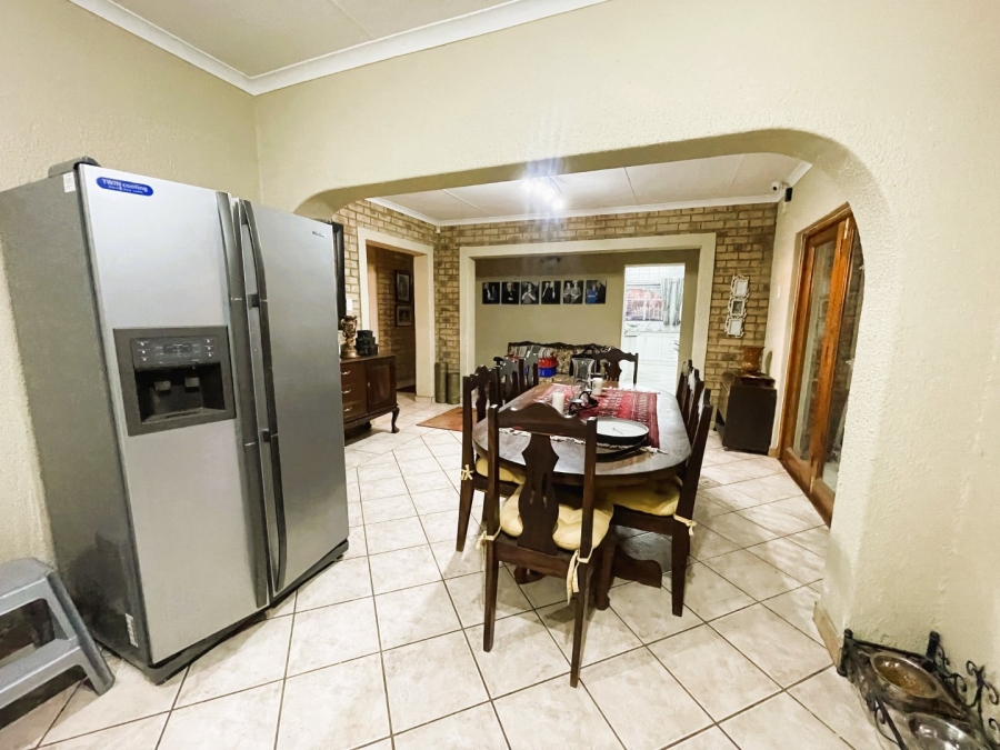 5 Bedroom Property for Sale in Noordrand Mpumalanga