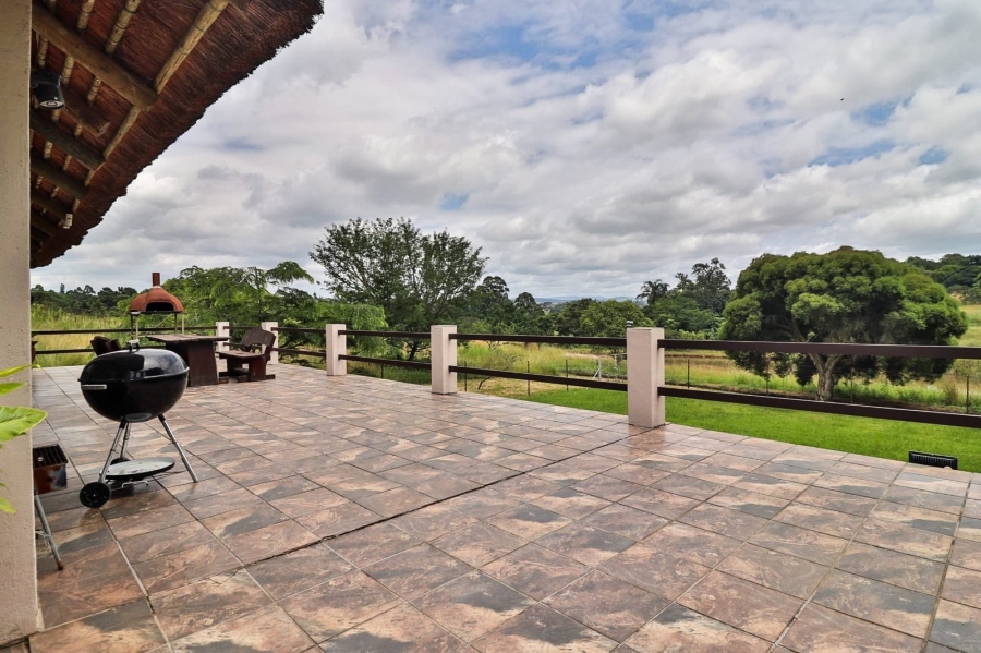 5 Bedroom Property for Sale in White River Estates Mpumalanga