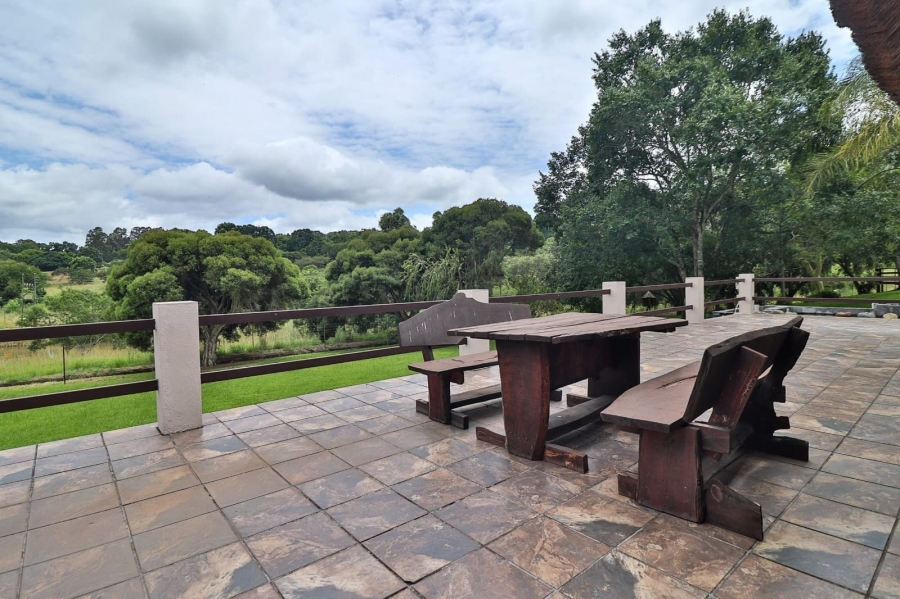 5 Bedroom Property for Sale in White River Estates Mpumalanga