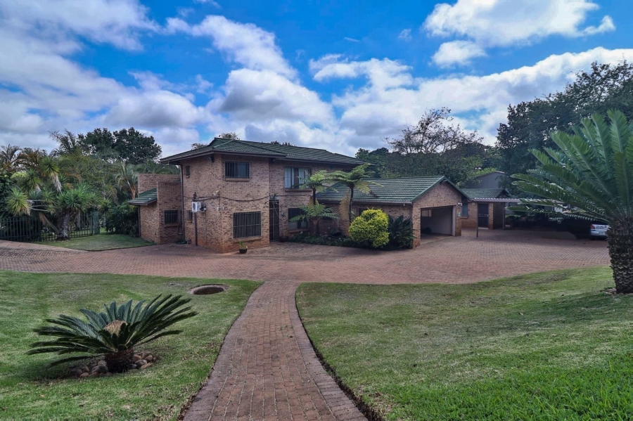 5 Bedroom Property for Sale in White River Estates Mpumalanga