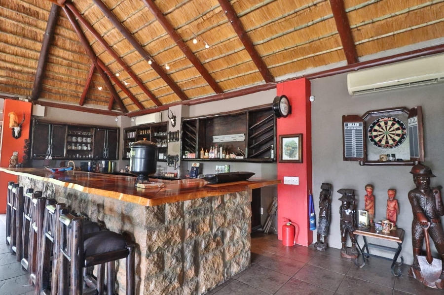 5 Bedroom Property for Sale in White River Estates Mpumalanga