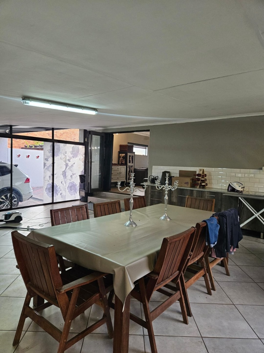 4 Bedroom Property for Sale in Secunda Mpumalanga