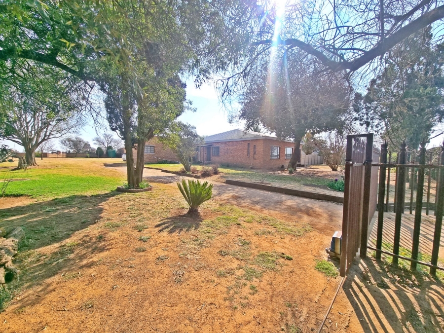 5 Bedroom Property for Sale in Sundra AH Mpumalanga