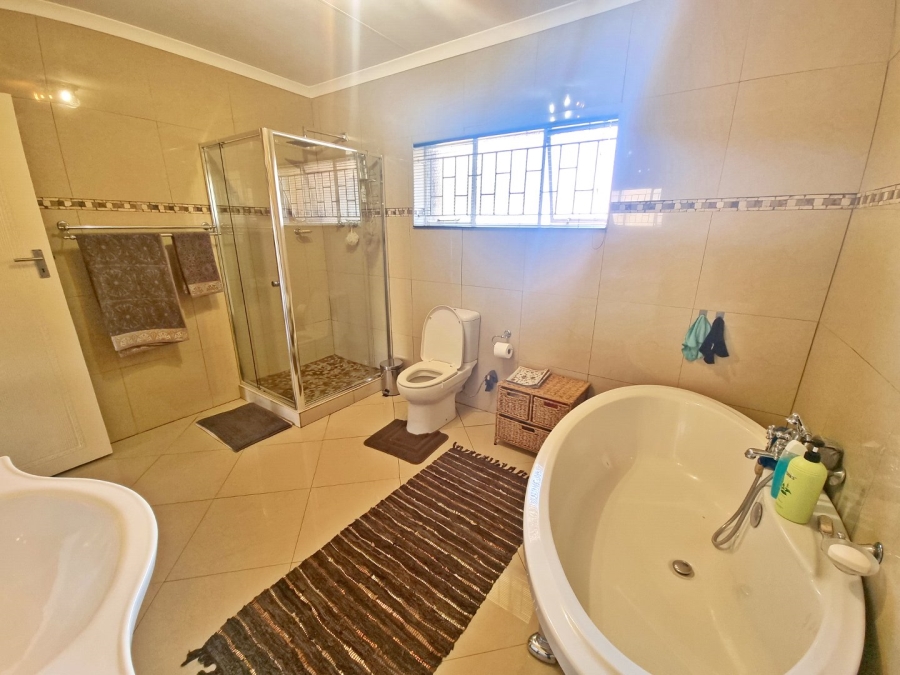 5 Bedroom Property for Sale in Sundra AH Mpumalanga