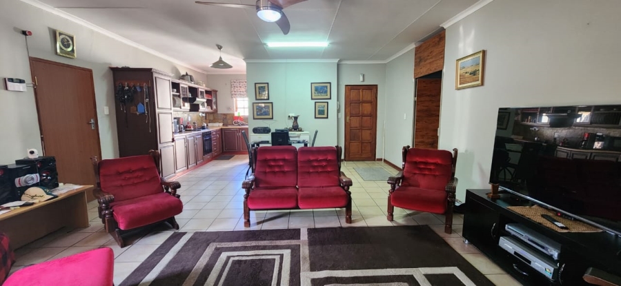 3 Bedroom Property for Sale in Standerton Mpumalanga