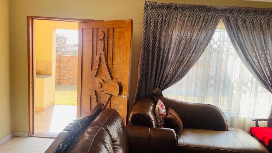 3 Bedroom Property for Sale in Aerorand Mpumalanga