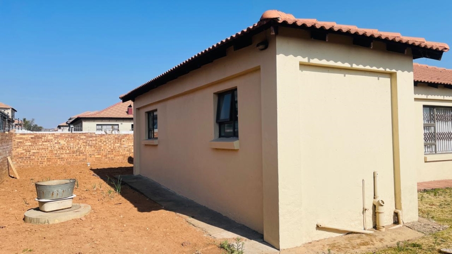 3 Bedroom Property for Sale in Aerorand Mpumalanga