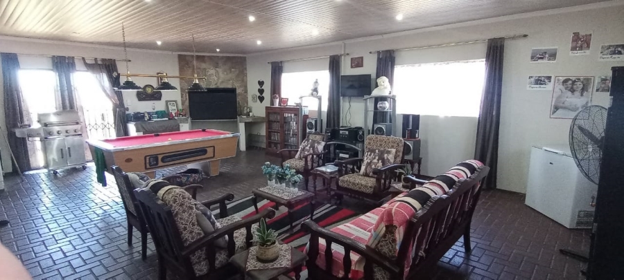 4 Bedroom Property for Sale in Kruinpark Mpumalanga