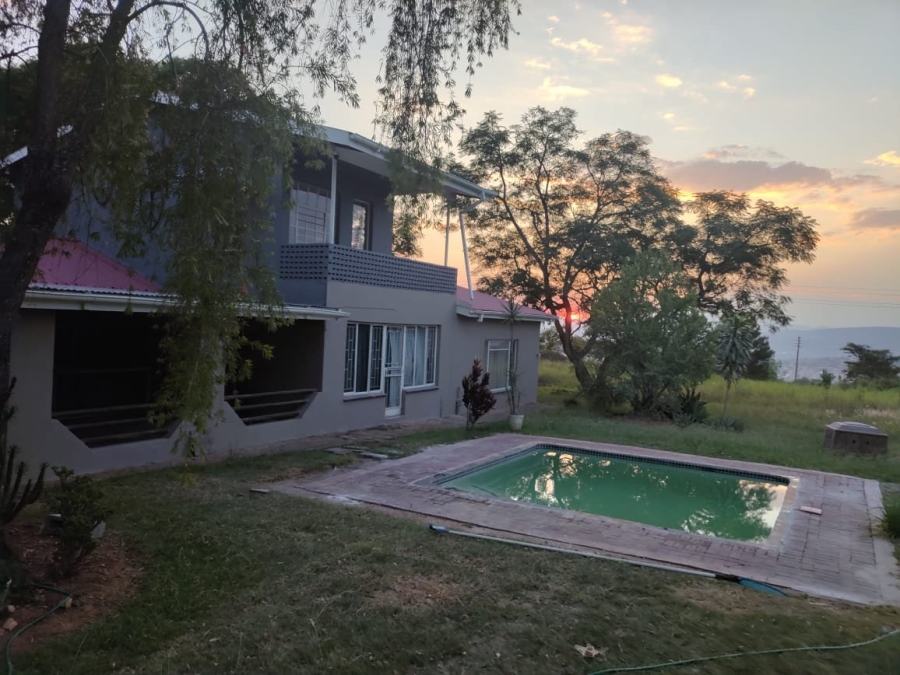 To Let 4 Bedroom Property for Rent in White River Rural Mpumalanga