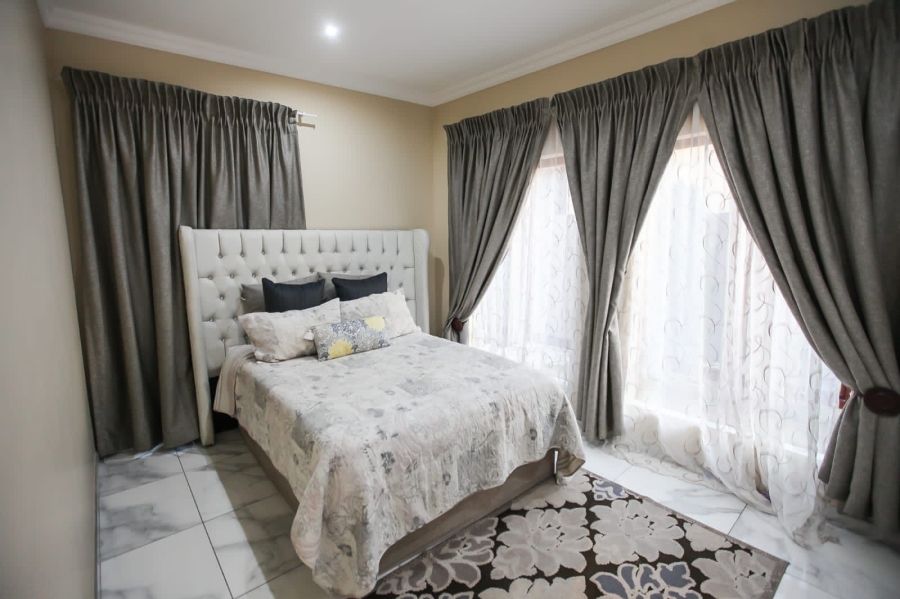 4 Bedroom Property for Sale in Ben Fleur Mpumalanga