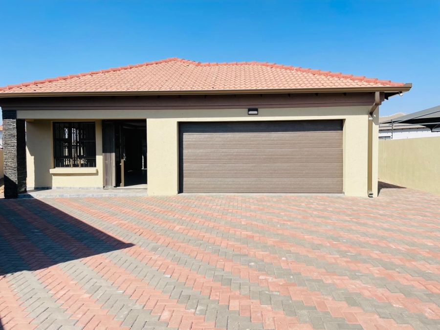 3 Bedroom Property for Sale in Aerorand Mpumalanga