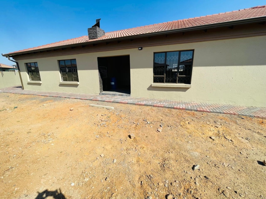 3 Bedroom Property for Sale in Aerorand Mpumalanga