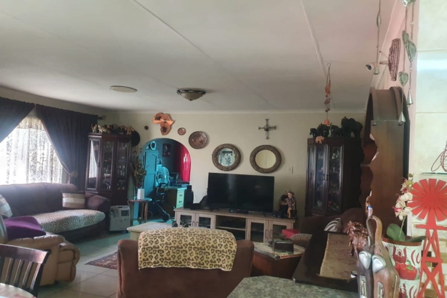 3 Bedroom Property for Sale in Reyno Ridge Mpumalanga