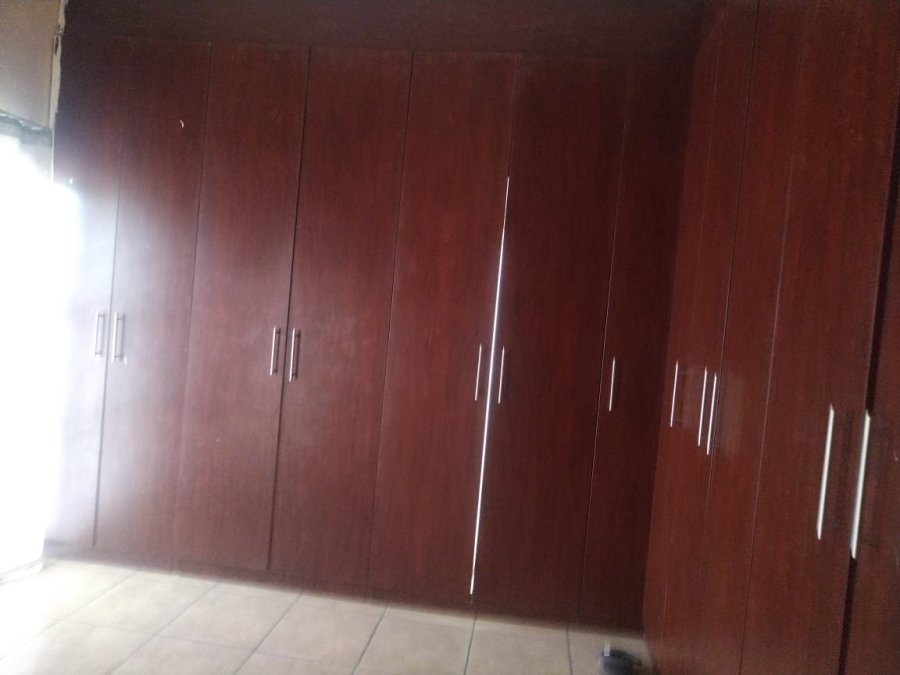 3 Bedroom Property for Sale in Kanyamazane Mpumalanga