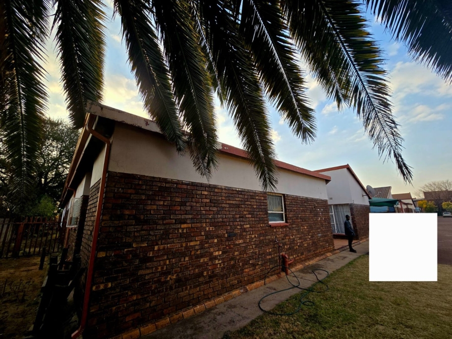 3 Bedroom Property for Sale in Tasbet Park Ext 2 Mpumalanga