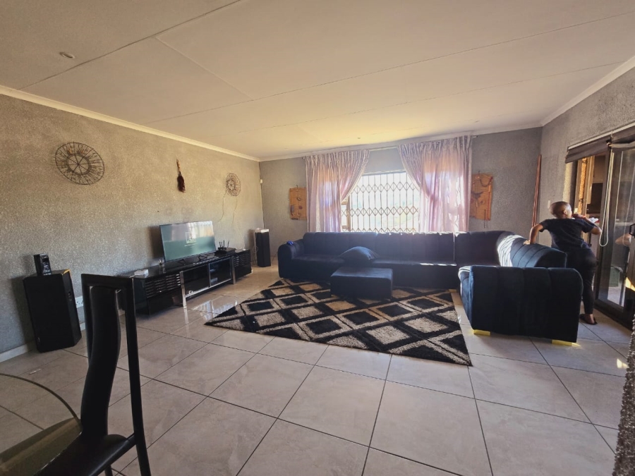 3 Bedroom Property for Sale in Die Heuwel Mpumalanga