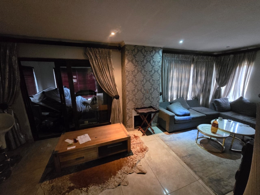 3 Bedroom Property for Sale in Reyno Ridge Mpumalanga