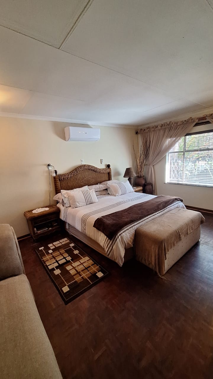 5 Bedroom Property for Sale in Secunda Mpumalanga