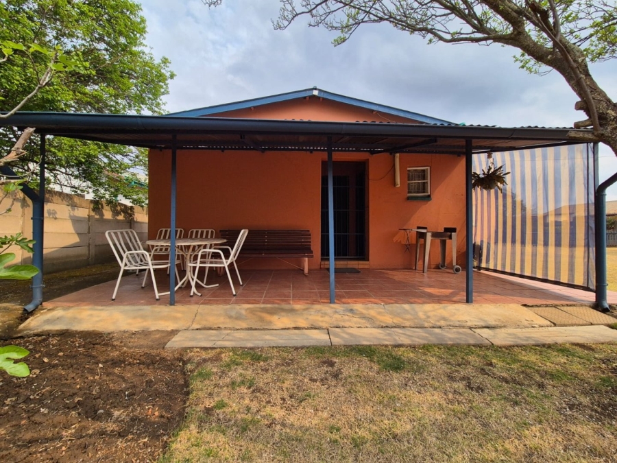 3 Bedroom Property for Sale in Volksrust Mpumalanga