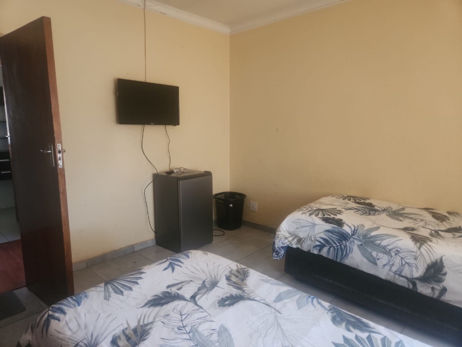 4 Bedroom Property for Sale in Kosmos Park Mpumalanga