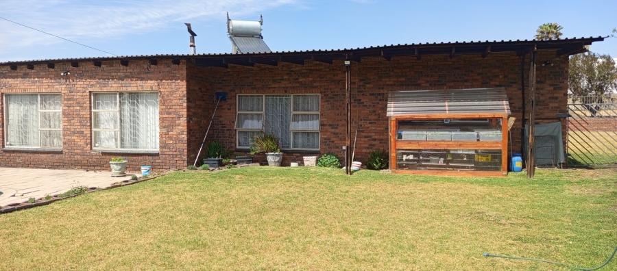 4 Bedroom Property for Sale in Trichardt Mpumalanga