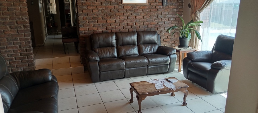 4 Bedroom Property for Sale in Trichardt Mpumalanga