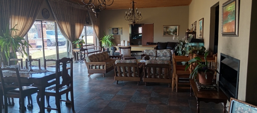 4 Bedroom Property for Sale in Trichardt Mpumalanga