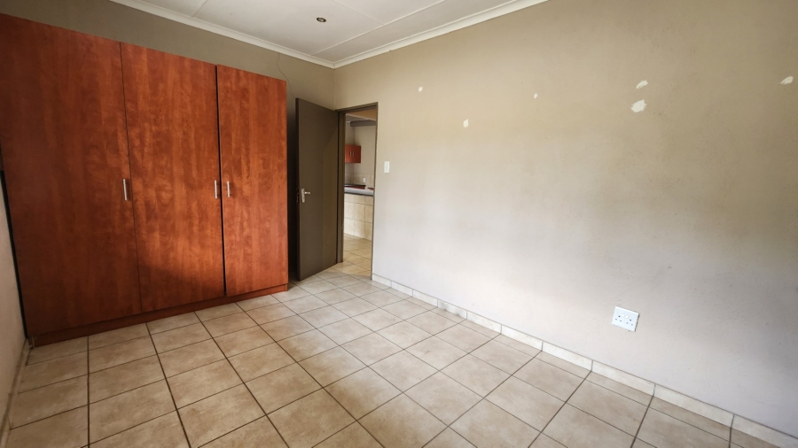 To Let 2 Bedroom Property for Rent in White River Estates Mpumalanga