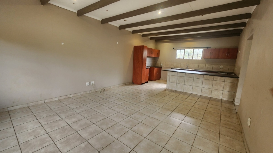 To Let 2 Bedroom Property for Rent in White River Estates Mpumalanga