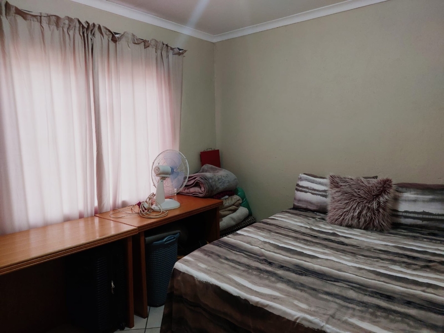 2 Bedroom Property for Sale in Kamagugu Mpumalanga