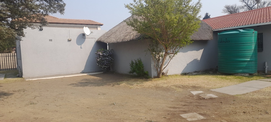 9 Bedroom Property for Sale in Kruinpark Mpumalanga