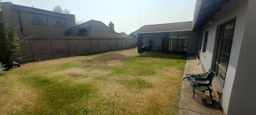 9 Bedroom Property for Sale in Kruinpark Mpumalanga