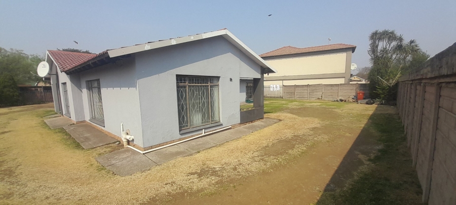 9 Bedroom Property for Sale in Kruinpark Mpumalanga