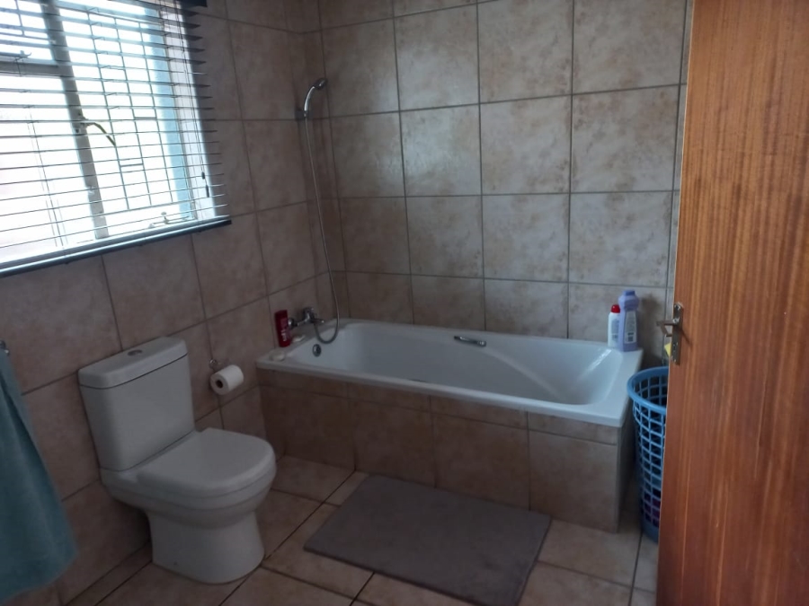 3 Bedroom Property for Sale in Noordrand Mpumalanga