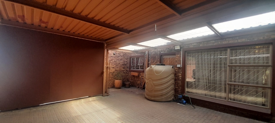 4 Bedroom Property for Sale in Trichardt Mpumalanga