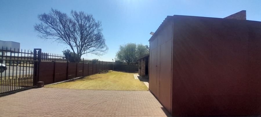 4 Bedroom Property for Sale in Trichardt Mpumalanga