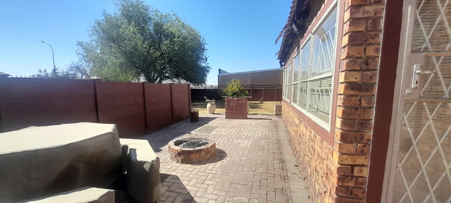 4 Bedroom Property for Sale in Trichardt Mpumalanga