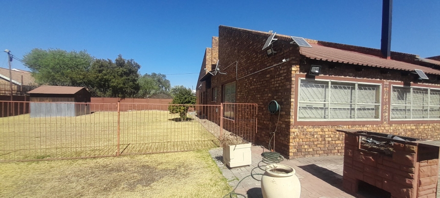 4 Bedroom Property for Sale in Trichardt Mpumalanga