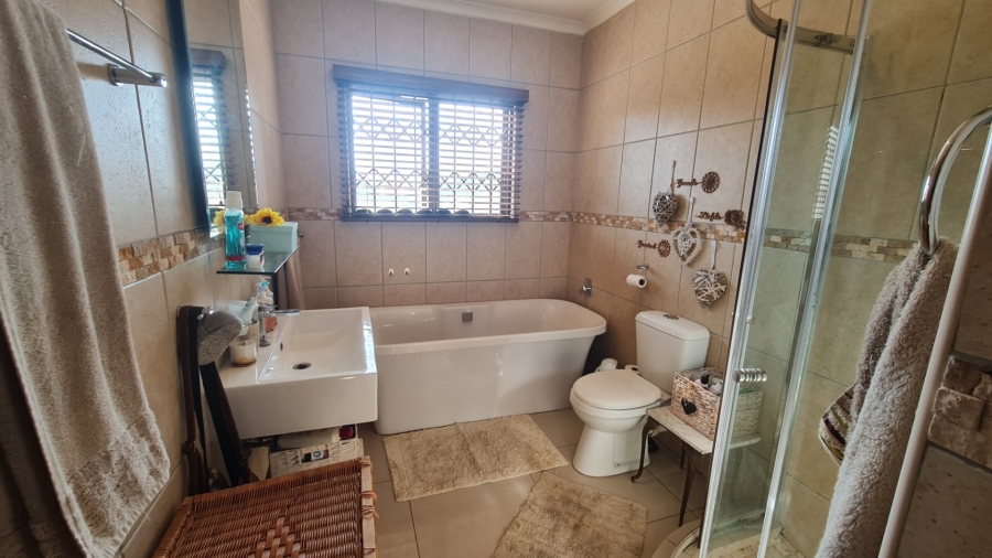 3 Bedroom Property for Sale in Noordrand Mpumalanga