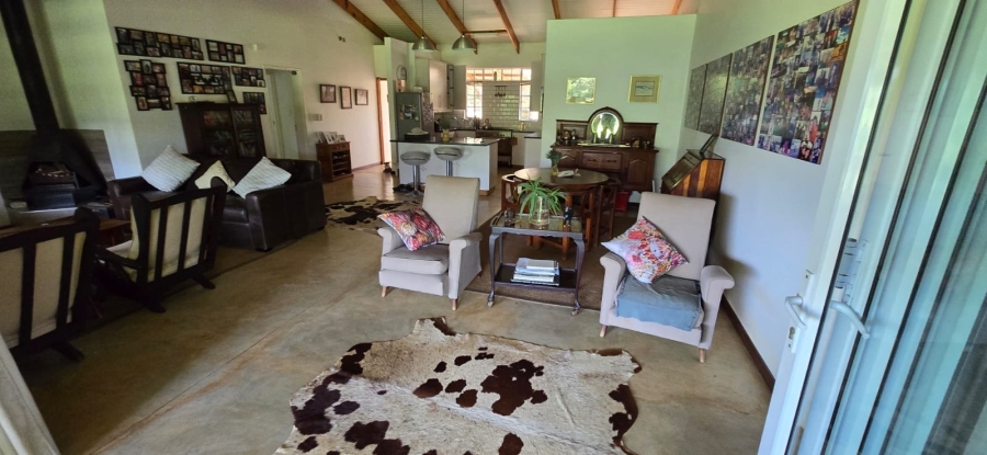 To Let 4 Bedroom Property for Rent in Summer Breeze Estate Mpumalanga