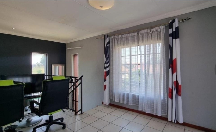 To Let 3 Bedroom Property for Rent in Middelburg South Mpumalanga