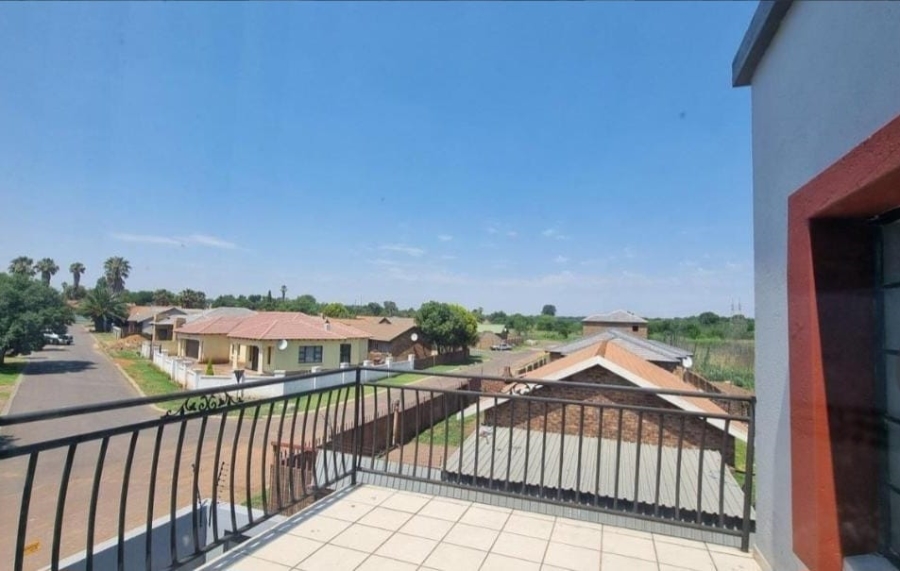 To Let 3 Bedroom Property for Rent in Middelburg South Mpumalanga