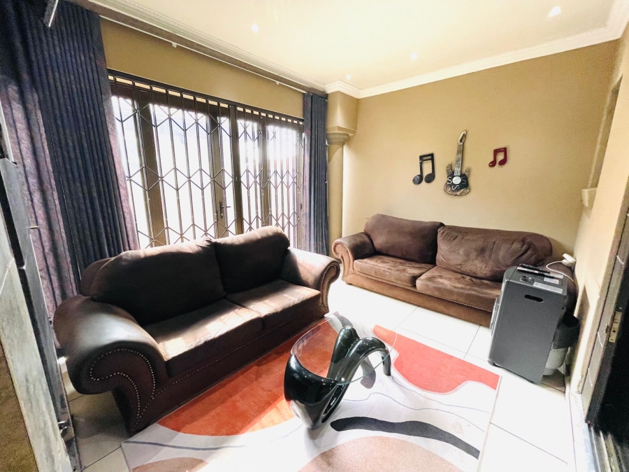 3 Bedroom Property for Sale in Aerorand Mpumalanga