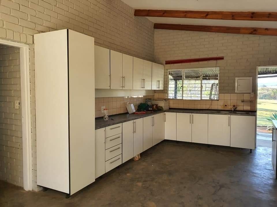 To Let 4 Bedroom Property for Rent in White River Rural Mpumalanga