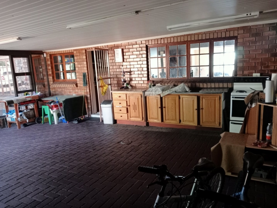 5 Bedroom Property for Sale in Kinross Mpumalanga