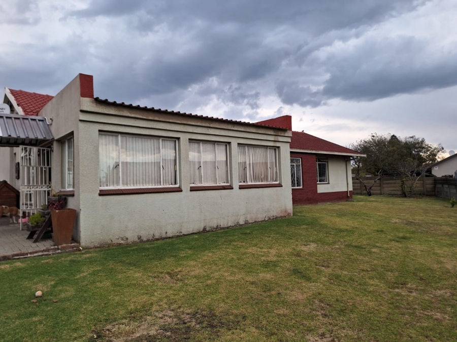 4 Bedroom Property for Sale in Suidheuwel Mpumalanga