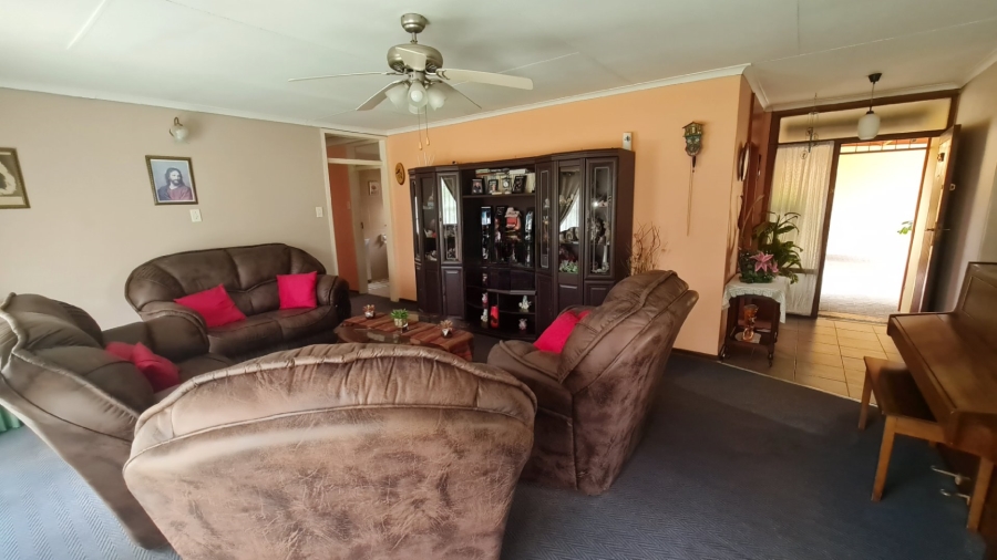 3 Bedroom Property for Sale in Secunda Mpumalanga