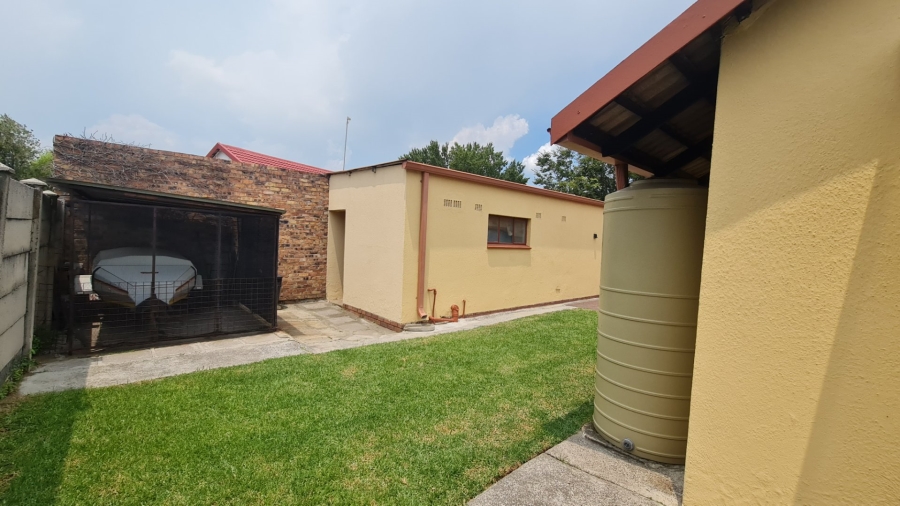 3 Bedroom Property for Sale in Secunda Mpumalanga