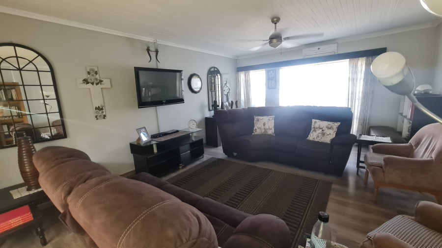 4 Bedroom Property for Sale in Kruinpark Mpumalanga